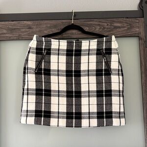 STYLUS Plaid Mini Skirt with Zipper Details